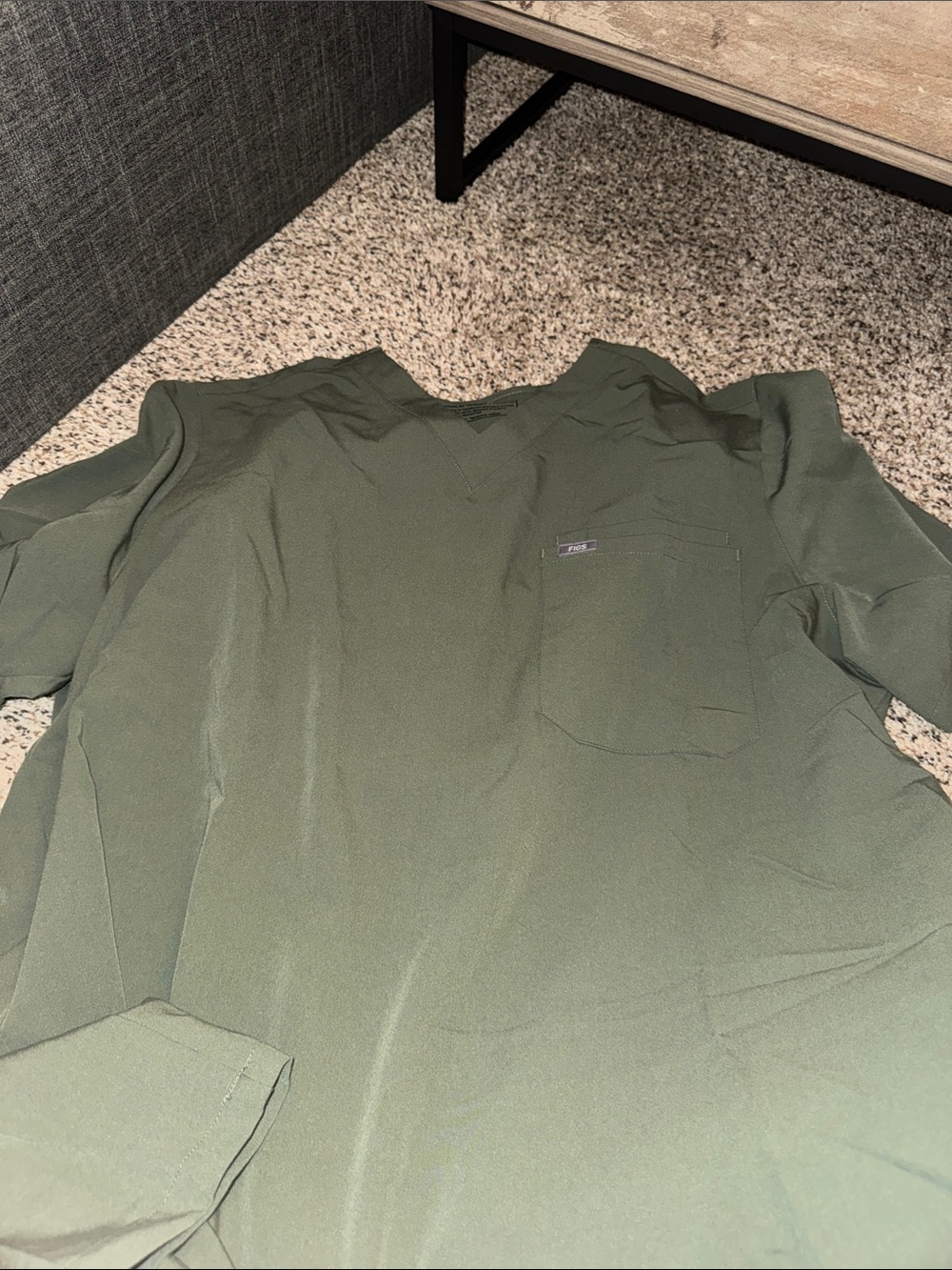 Figs Olive Green Scrub Set with Navy Drawcord - Picture 4 of 5